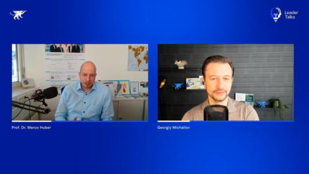 LeaderTalks Folge mit Prof. Dr. Marco Huber. Das Thema: Auslaufmodell Mensch?