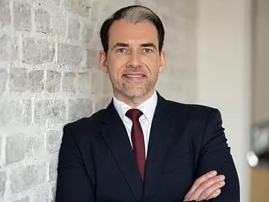 Prof. Dr. Erik Strauß